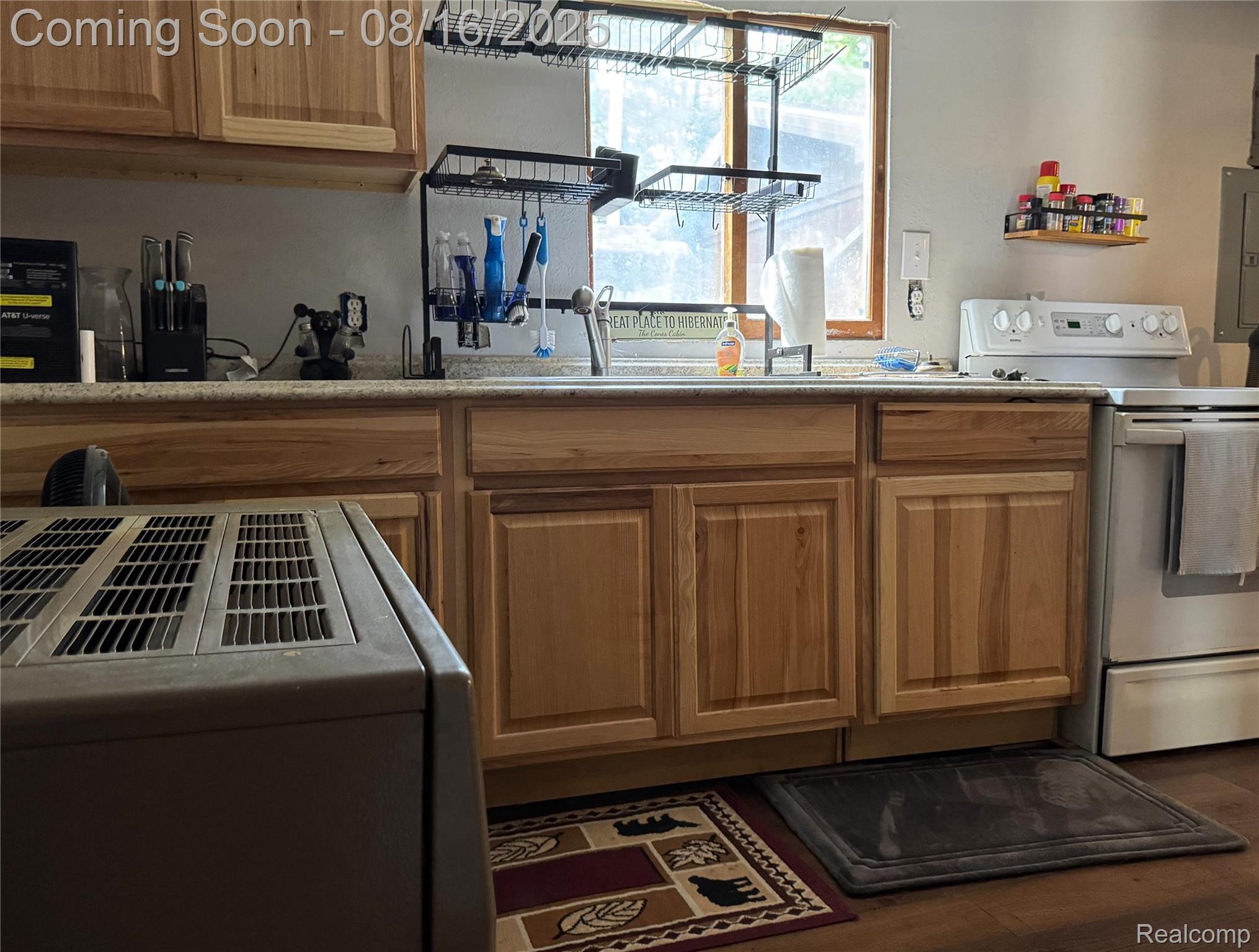 Gladwin City, Michigan 48624, United States, 2 Bedrooms Bedrooms, ,1 BathroomBathrooms,Residential,Pending,191490