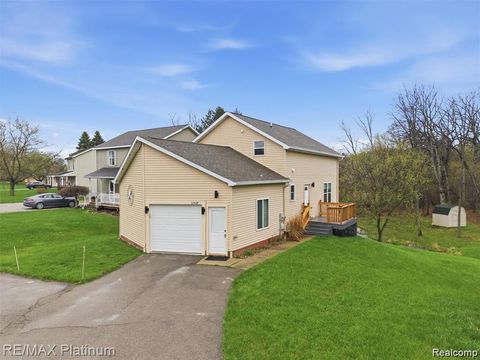 Photo of 2428 Fisher Road, Howell Township, MI 48855 (MLS # 20261031168)