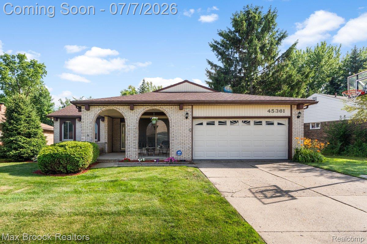 45361 Indian Creek Drive