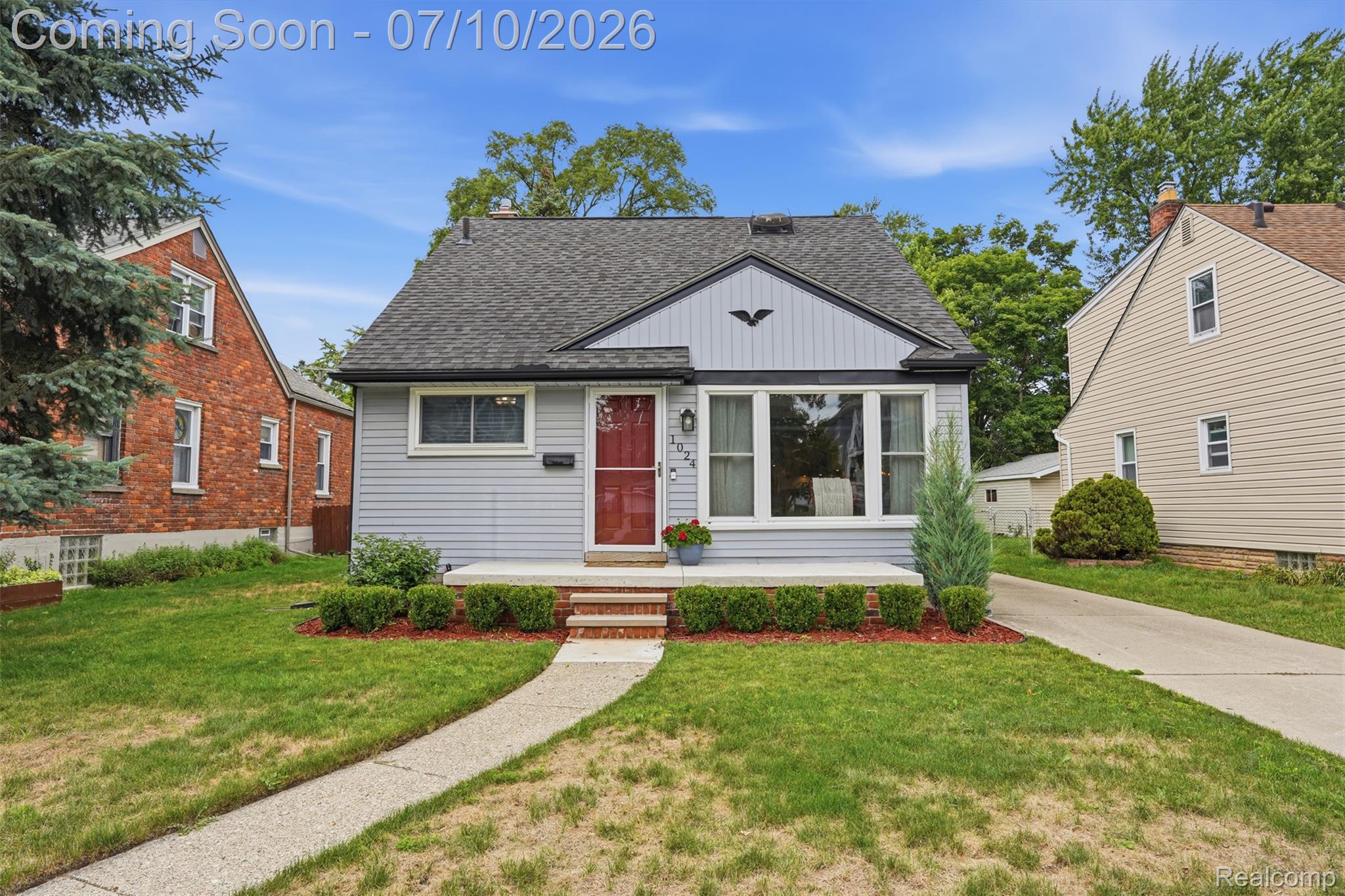 1024 Wyandotte Avenue