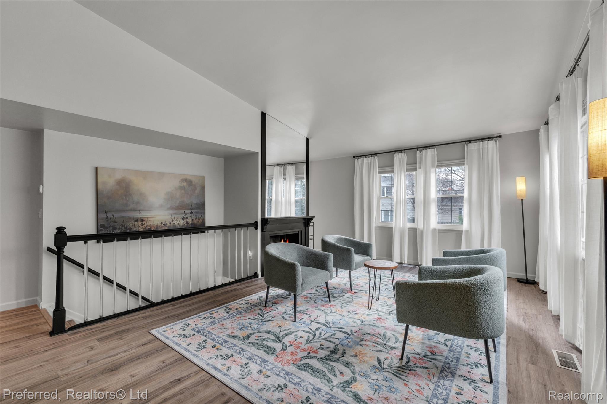 19517 Dartmouth Place