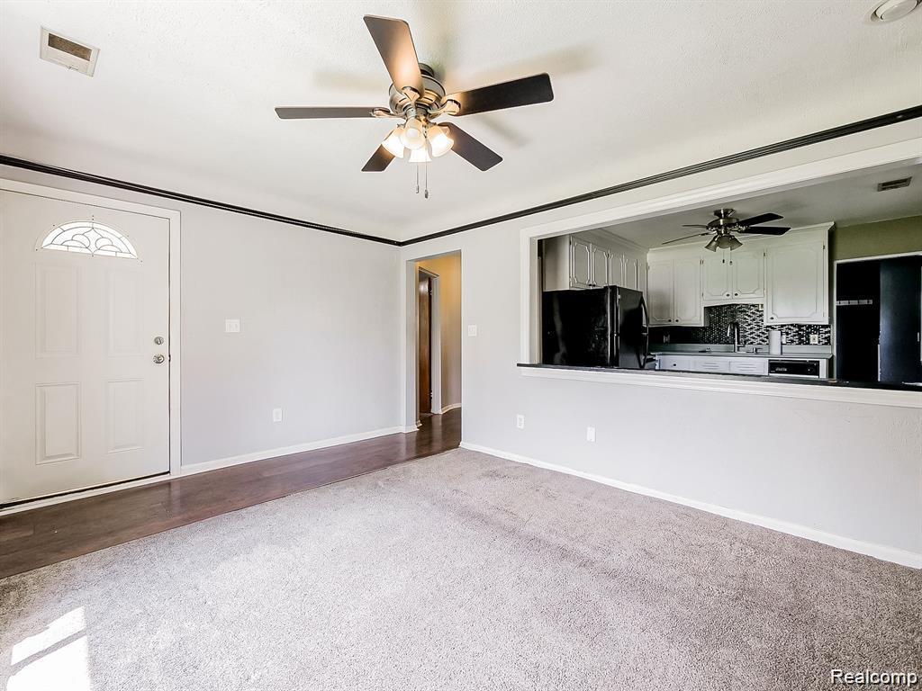 24628 Carlysle Street W