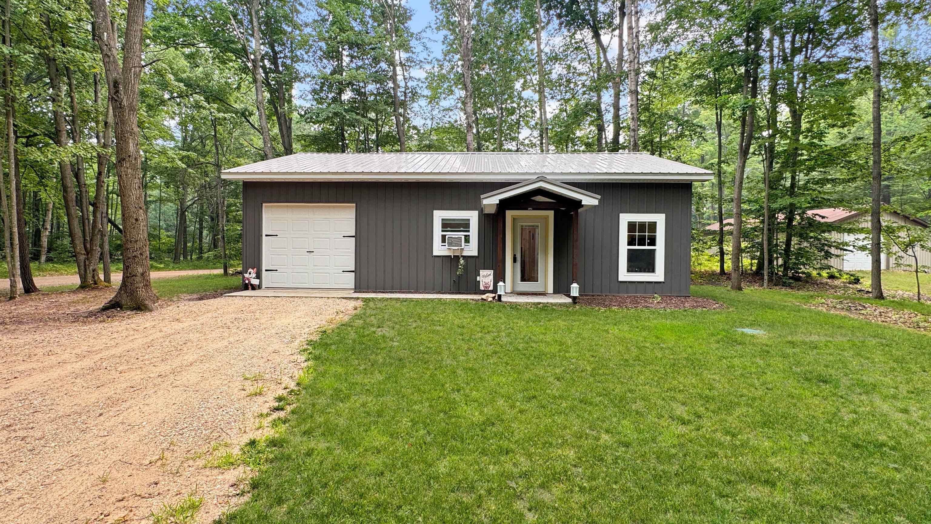 99 Middle Trail