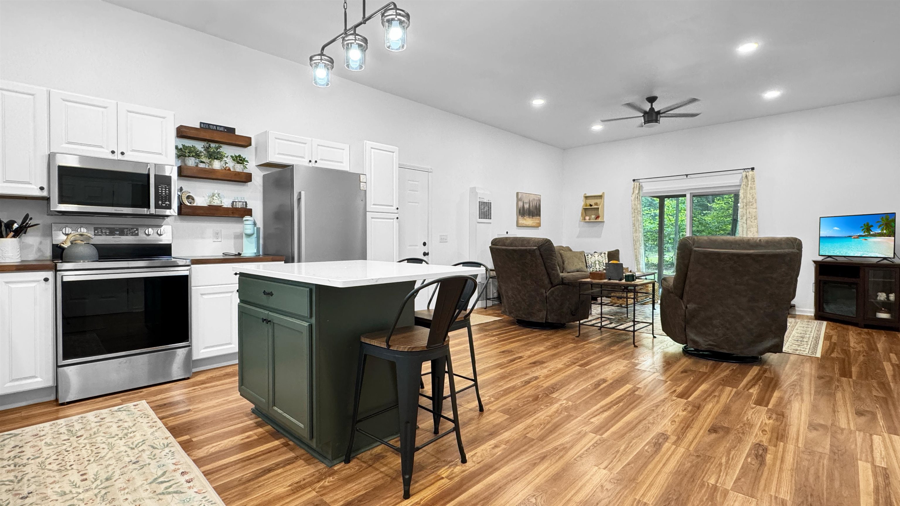 99 Middle Trail