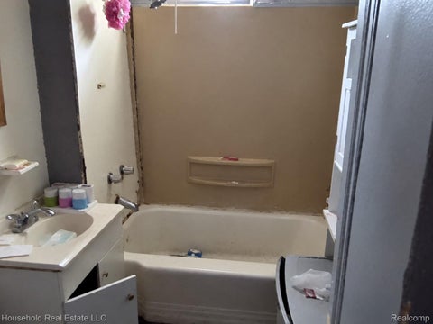 Tiny photo for 18581 Goddard Street, Detroit City, MI 48234 (MLS # 20261072872)