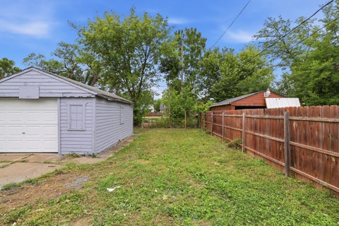 Tiny photo for 6803 Grandville Avenue, Detroit City, MI 48228 (MLS # 81026045648)