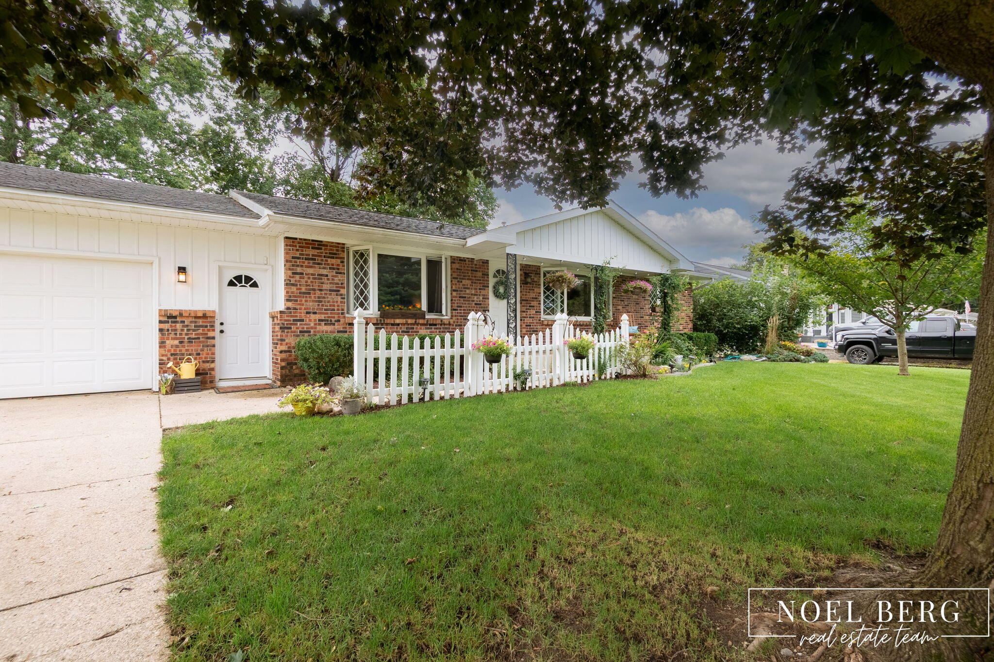 1216 Sycamore Drive
