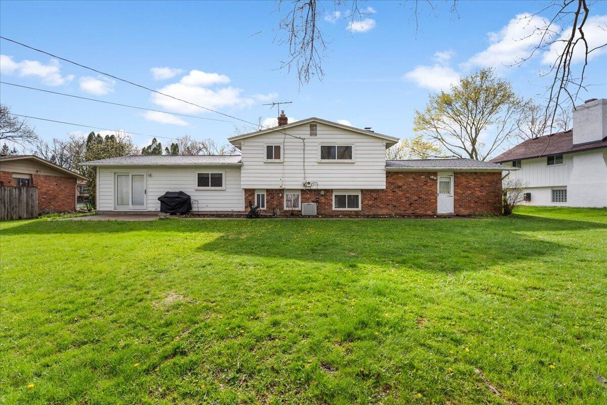 6709 Wild Ridge Lane