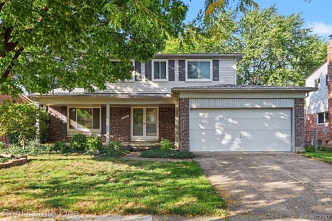 Photo for 1687 Crestline Drive
