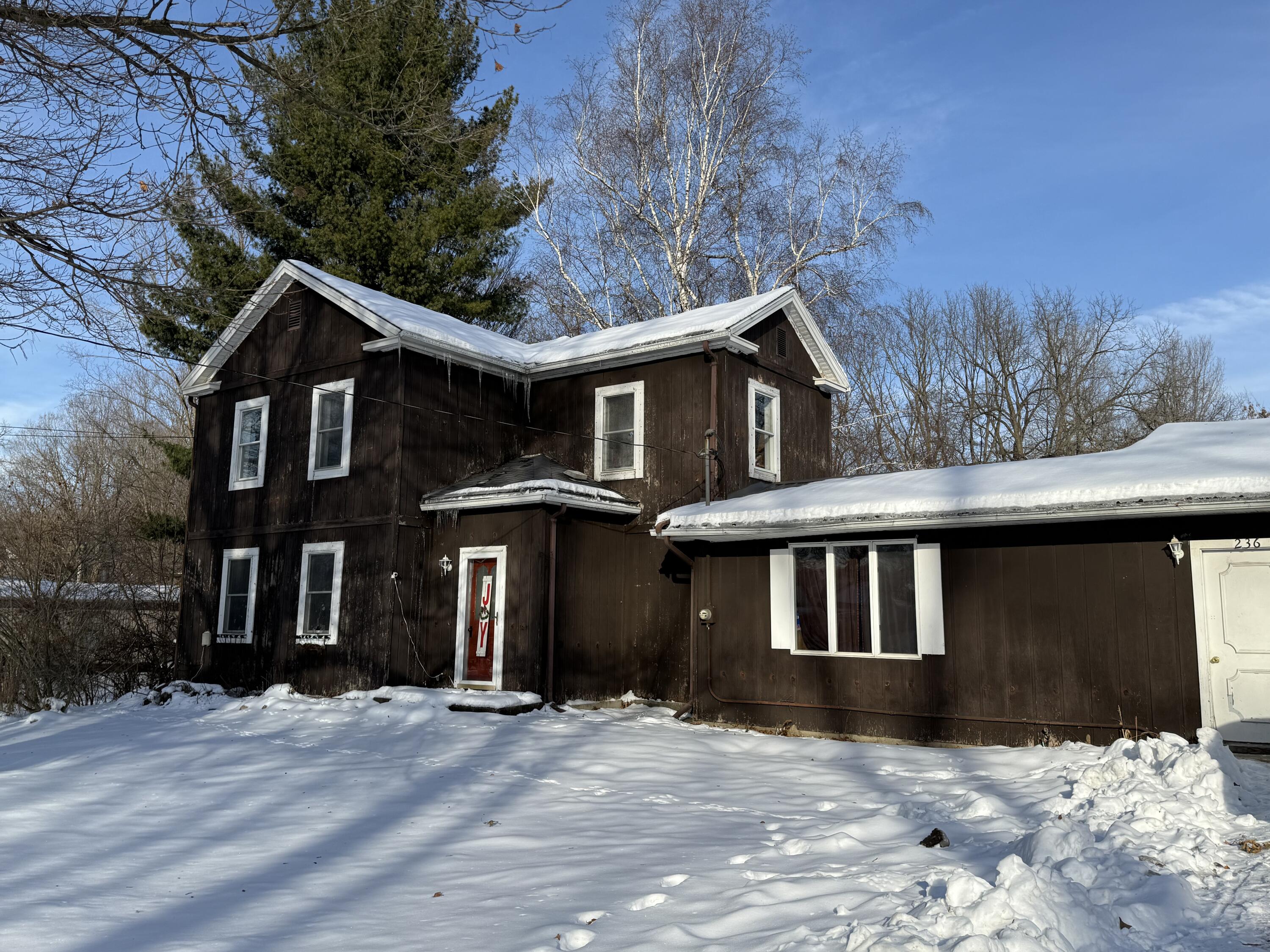236 W Main Street