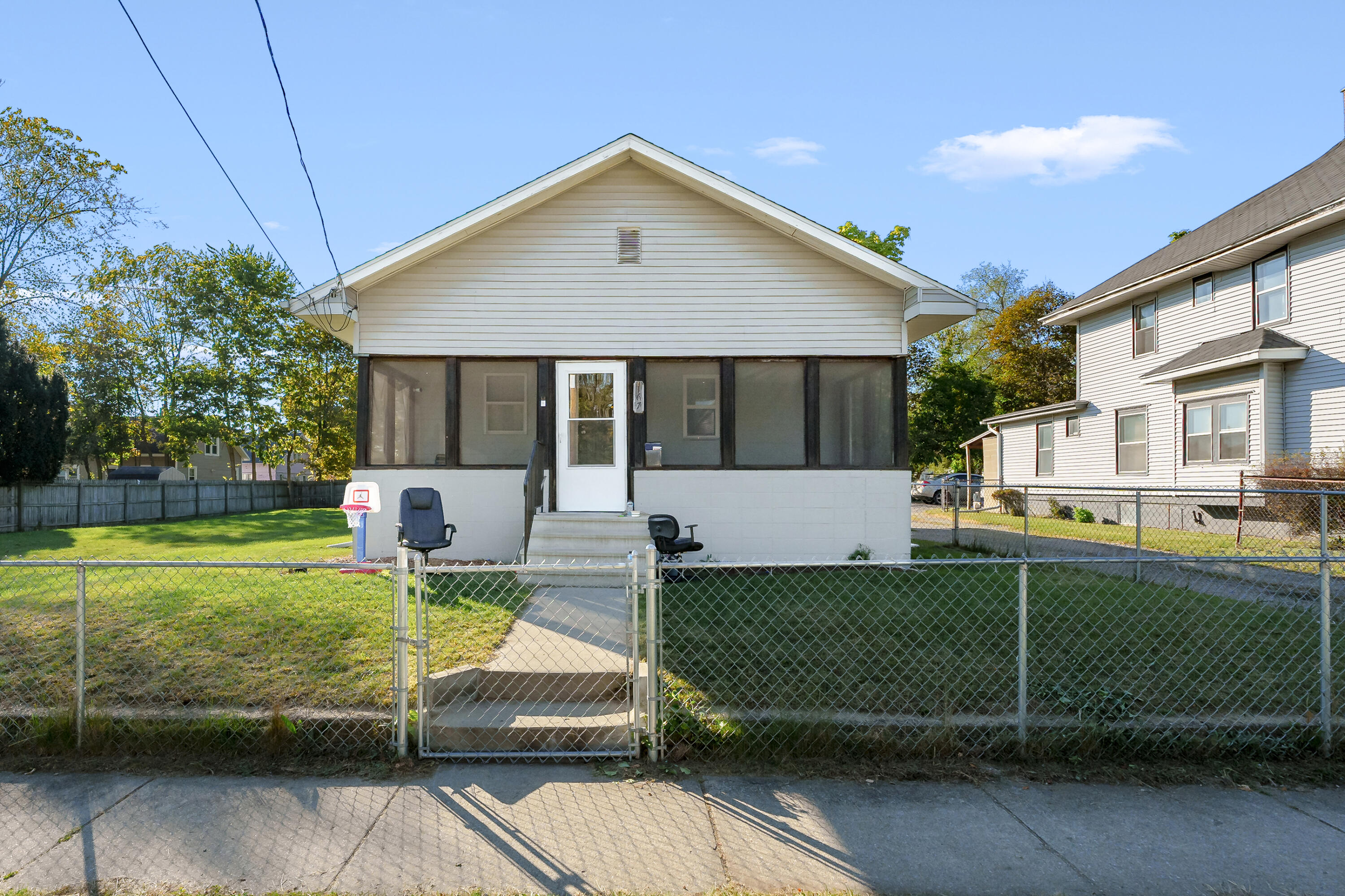 167 Hubbard Street