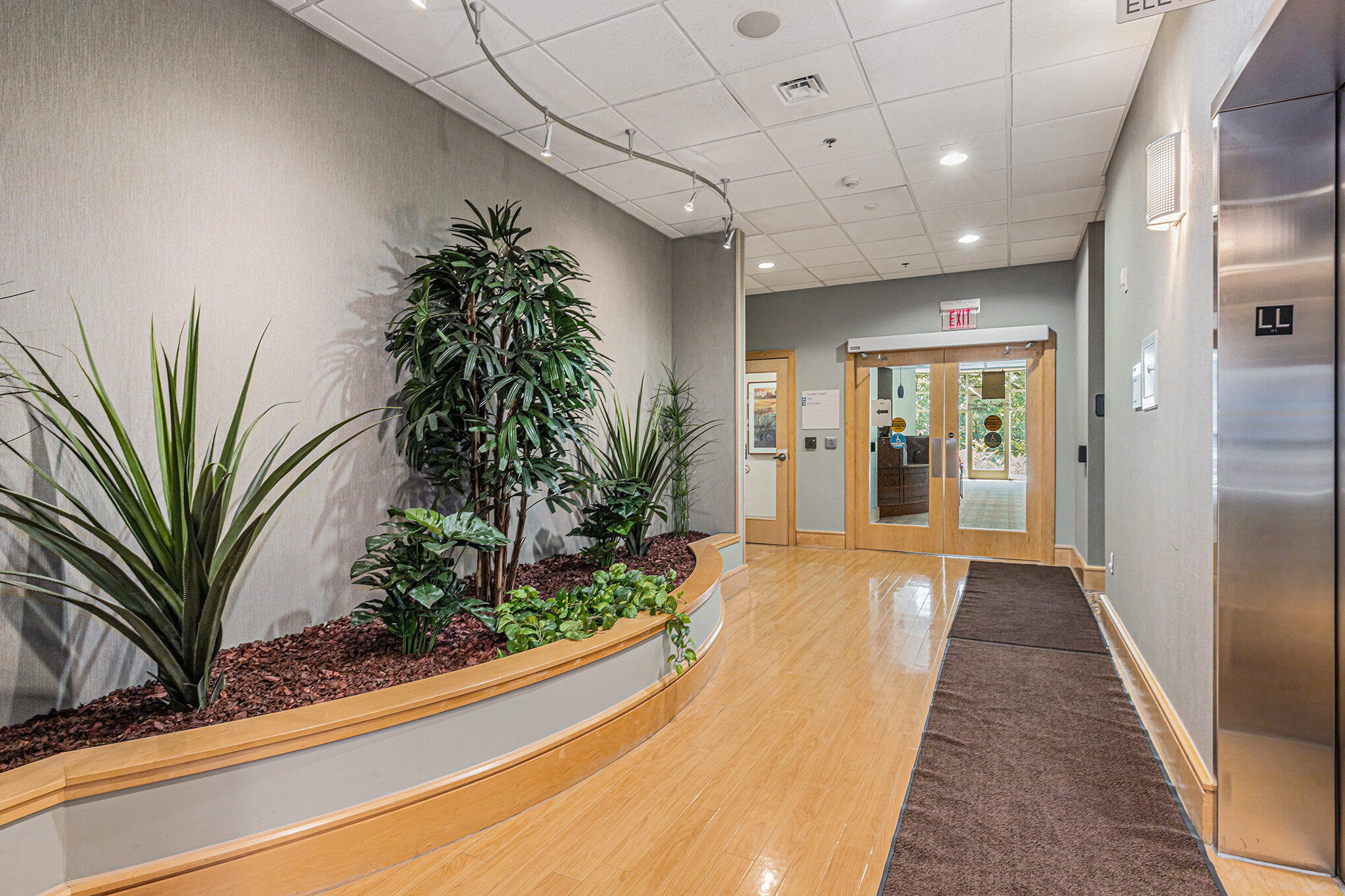 3264 N Evergreen Drive NE