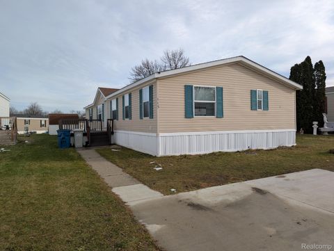 113 Fox Hound Drive Grand Blanc City MI 48439