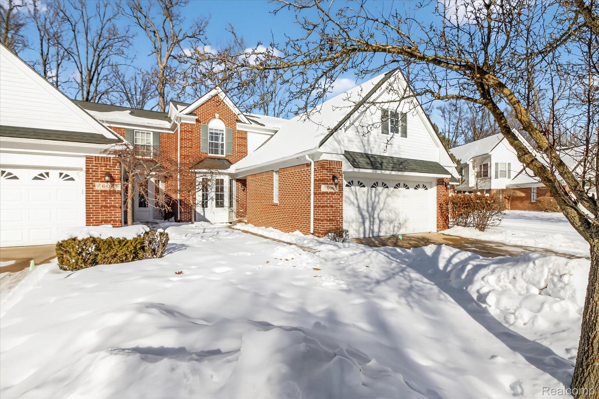 606 Shady Maple Drive