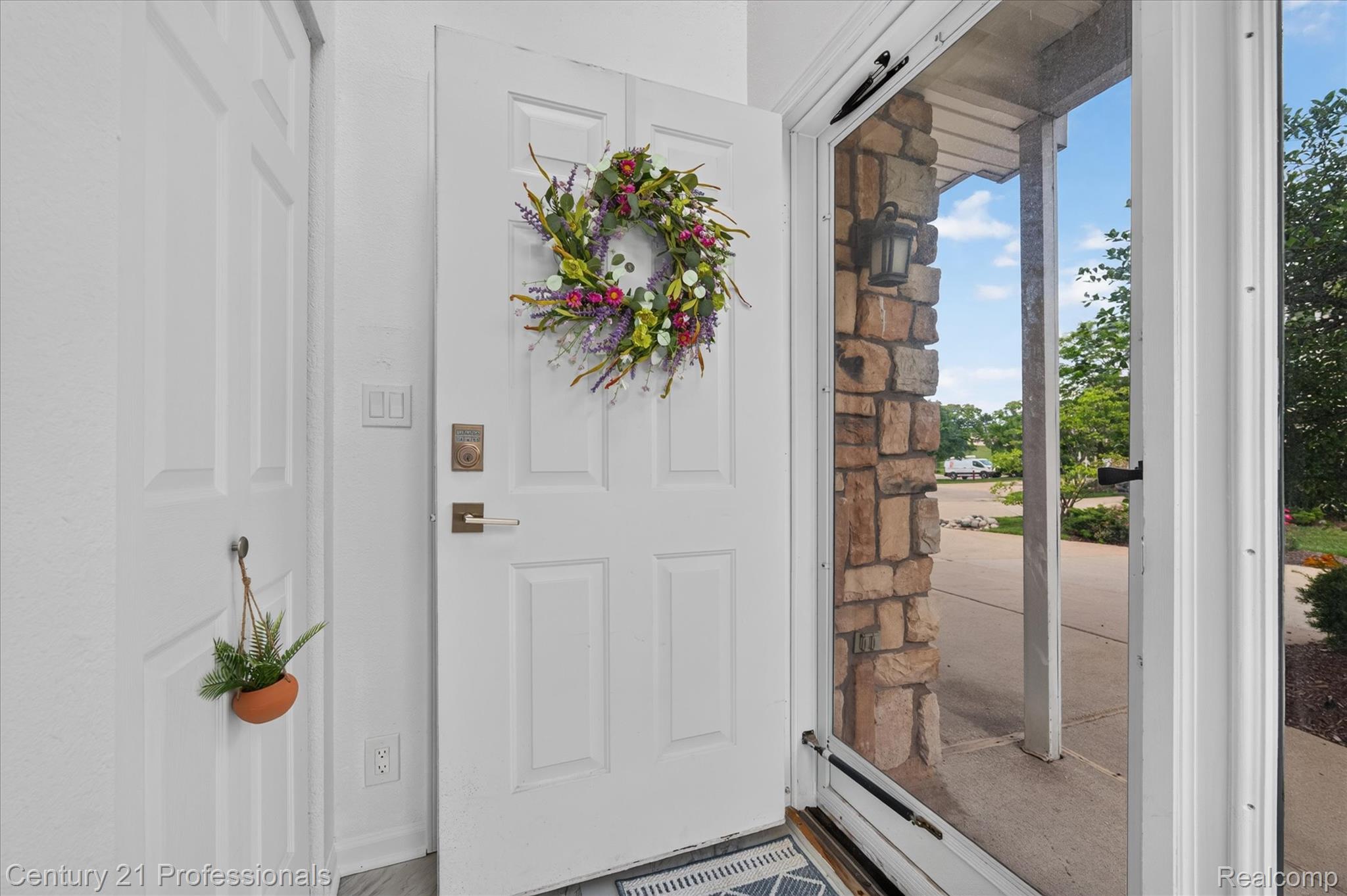 1737 Coburn Court