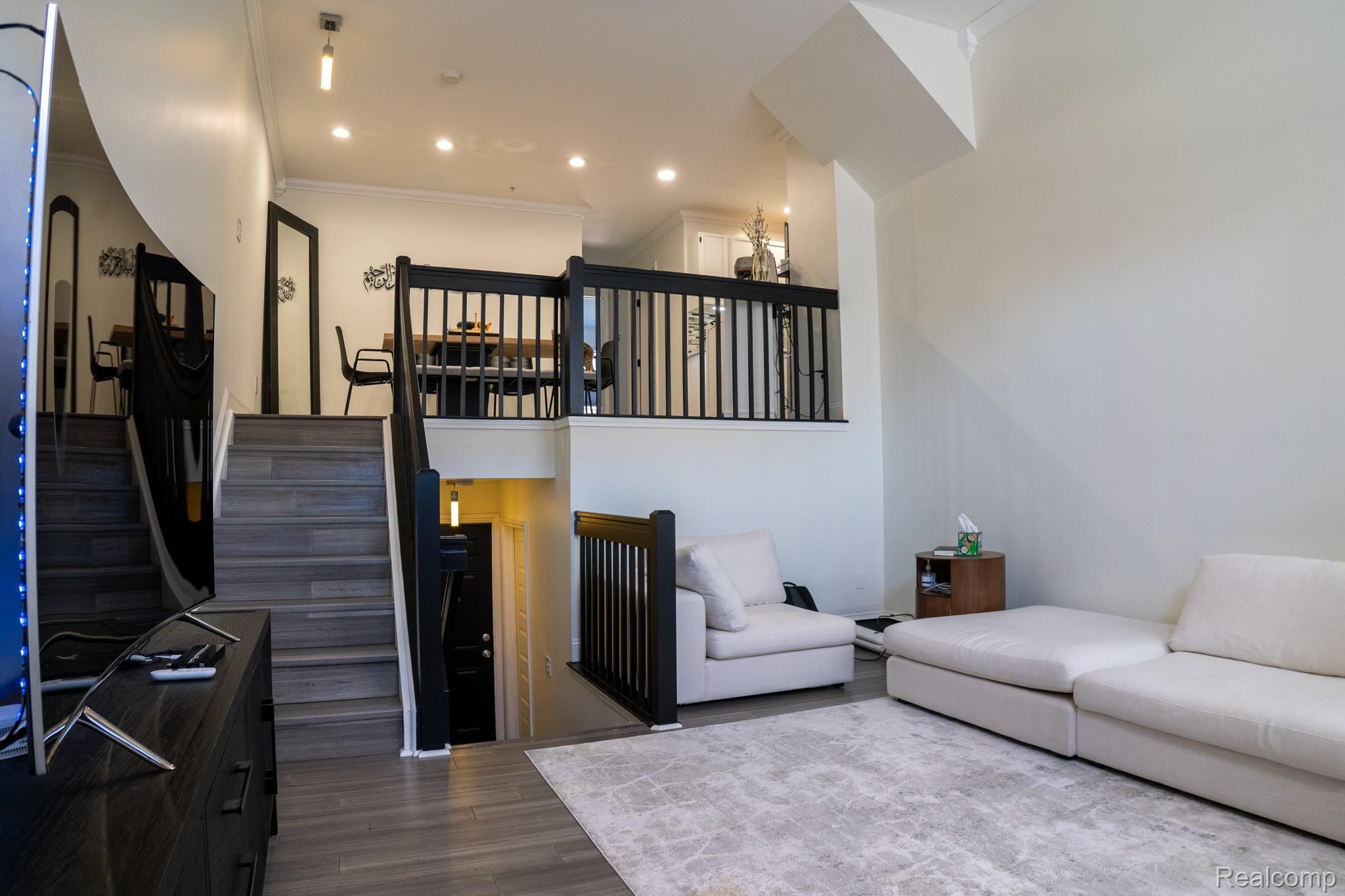 Dearborn City, Michigan 48126, United States, 2 Bedrooms Bedrooms, ,2 BathroomsBathrooms,Residential,Active,139941