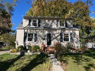 492 Everett Street