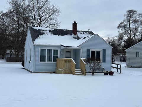 3590 Lincoln Street Carrollton Township MI 48724