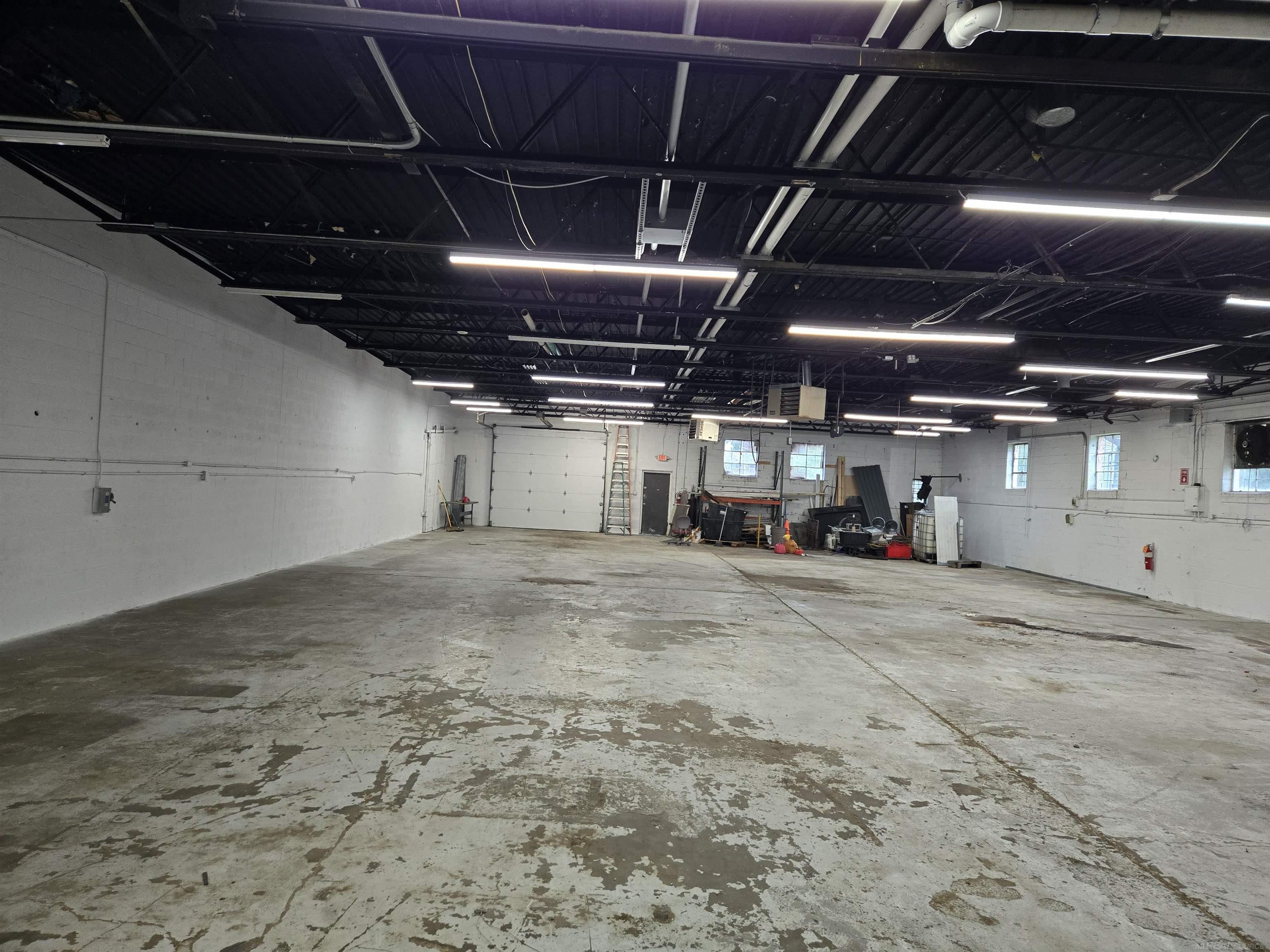 608 E 10 Mile Street