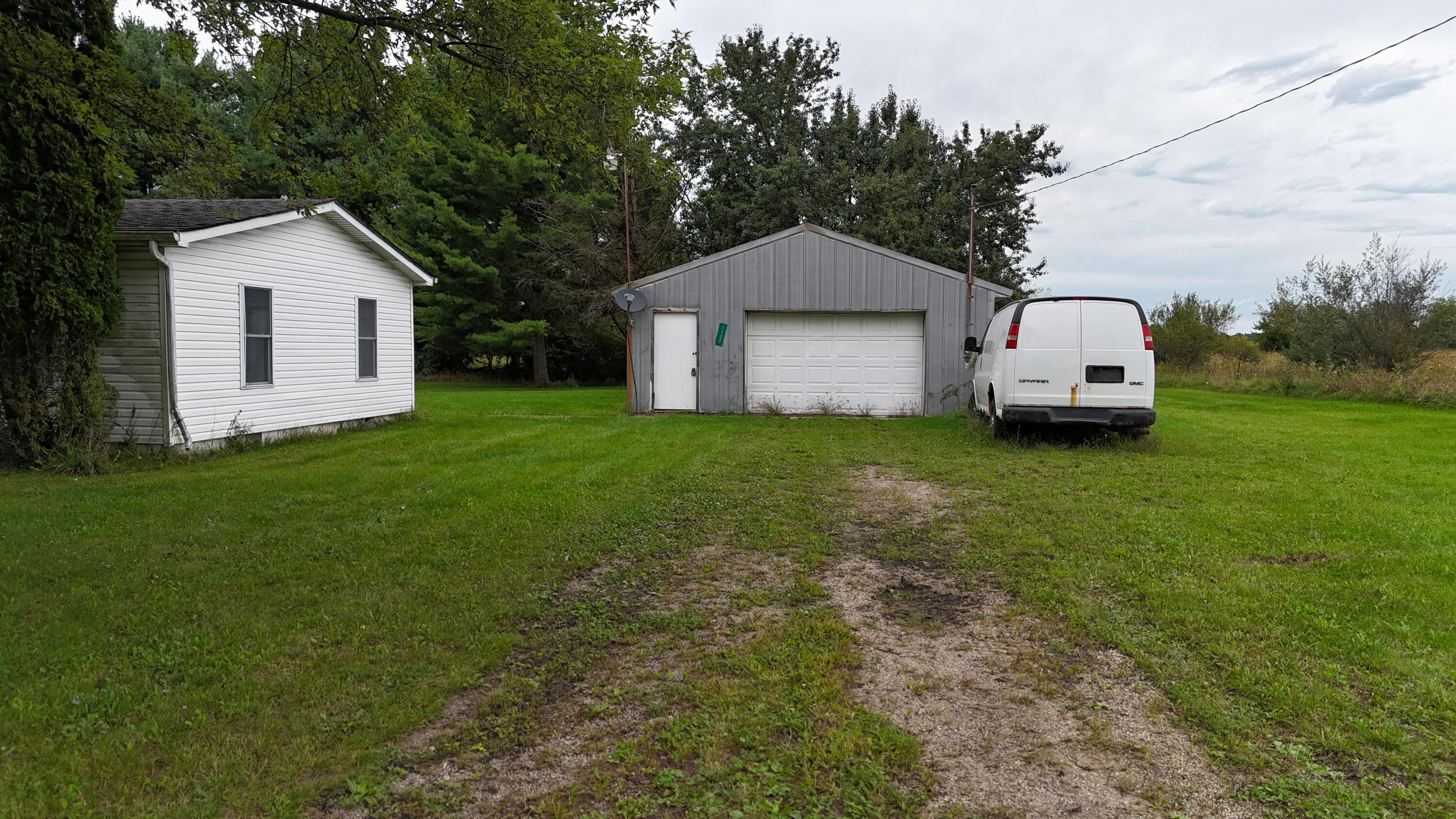 1100 Lilac Road