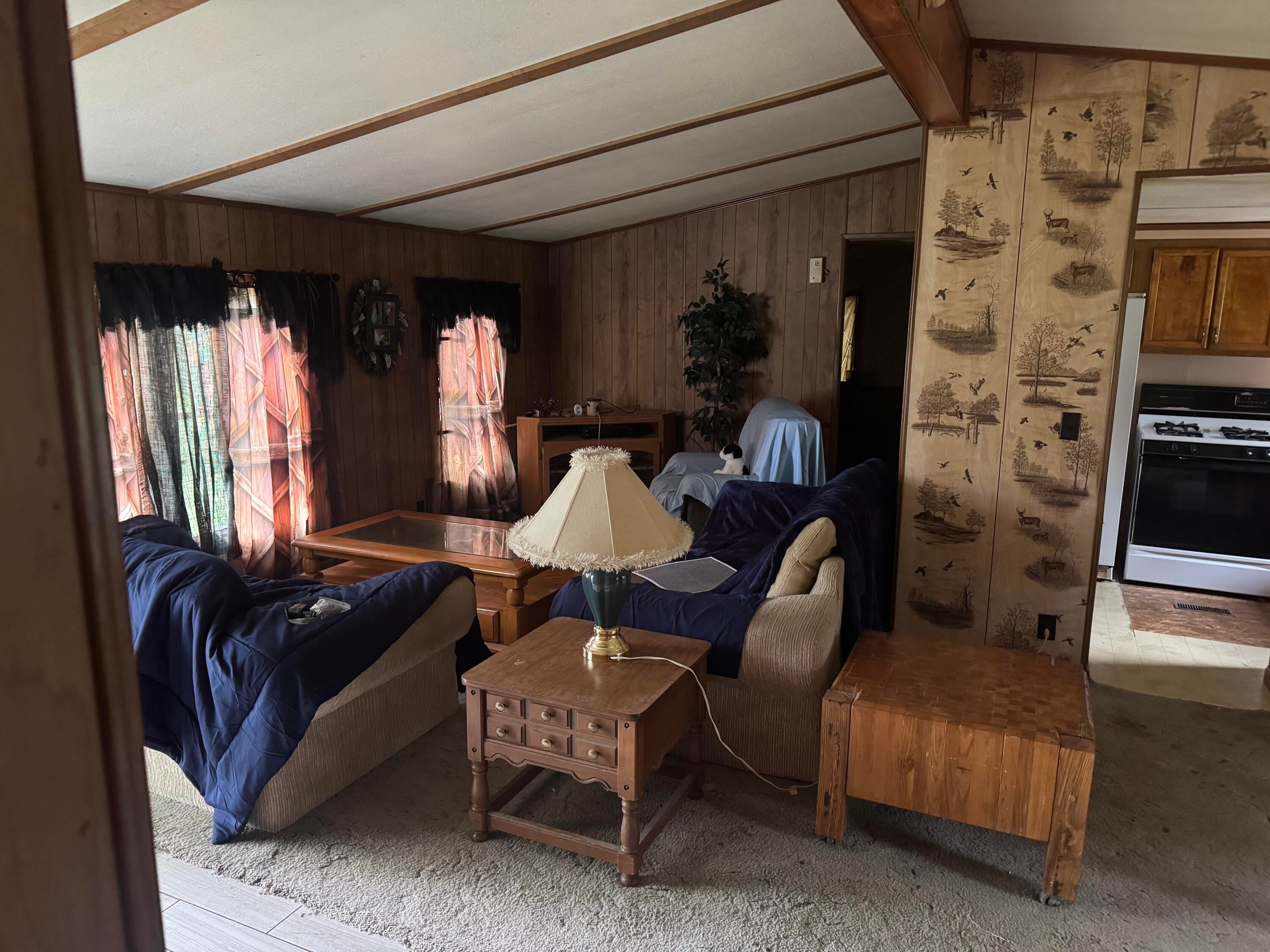 1100 Lilac Road