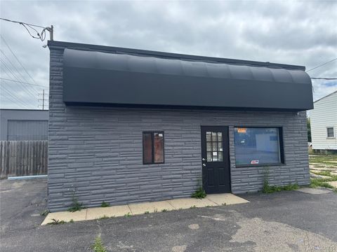 3223 S Dort Highway Burton City MI 48529