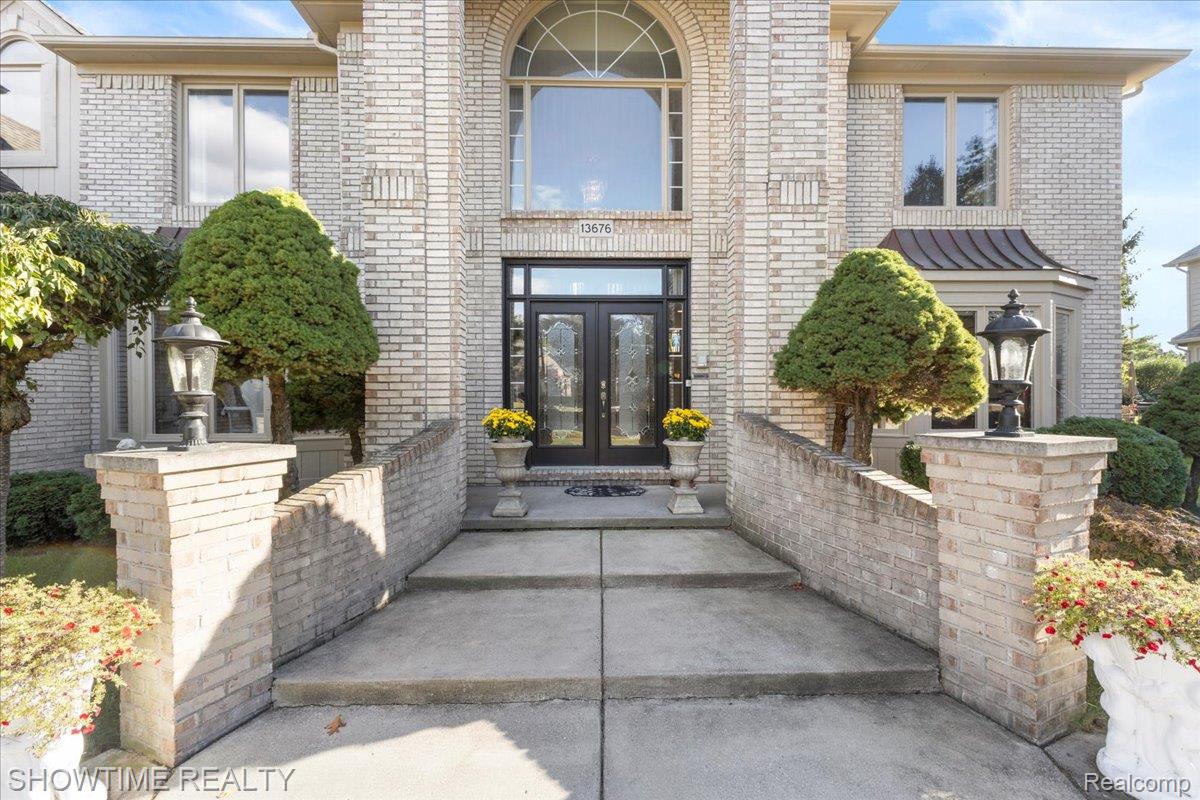 13676 Timberwyck Drive