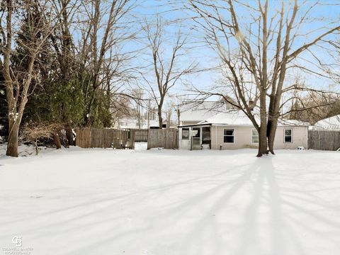 5649 Lapeer Road Kimball Township MI 48074