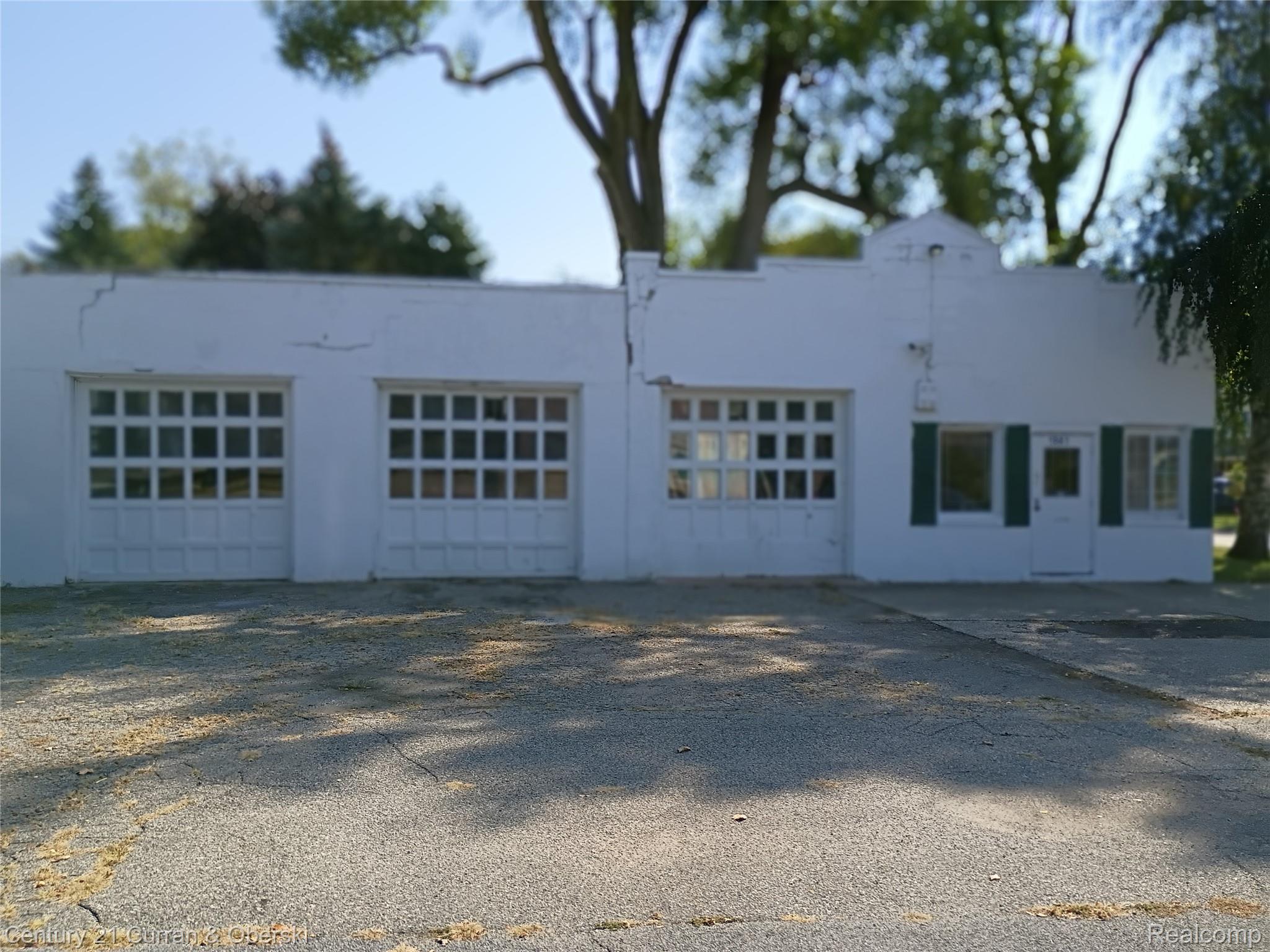 1841 Monroe Street