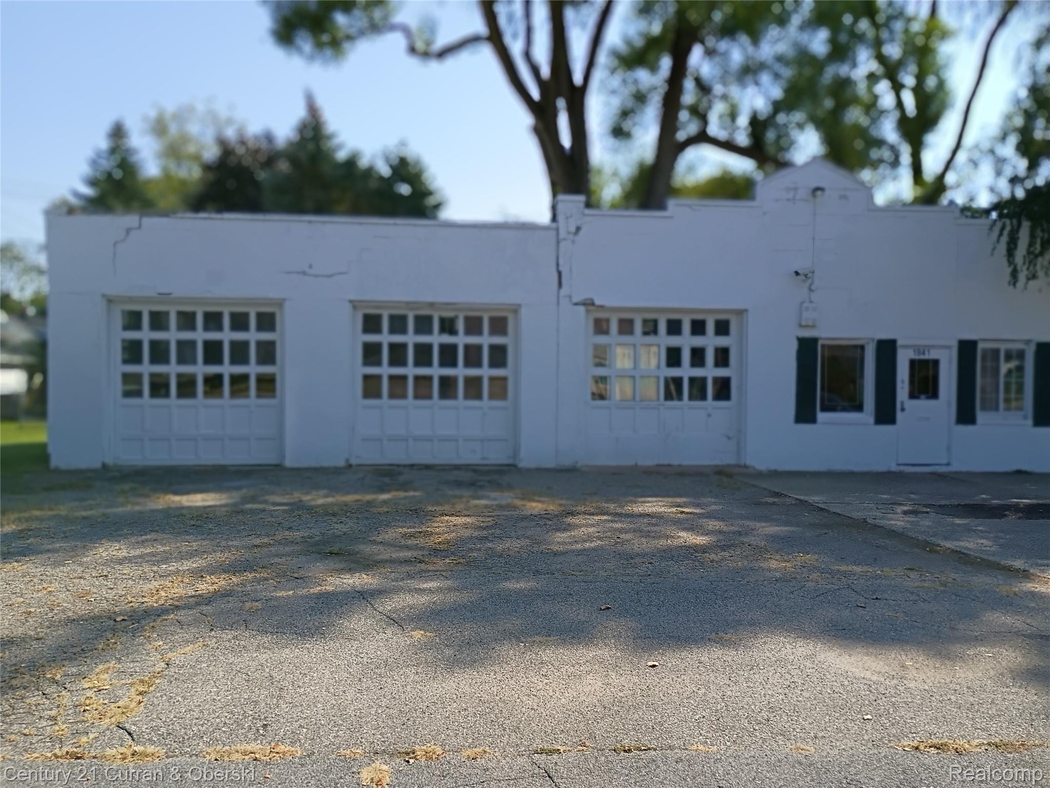 1841 Monroe Street