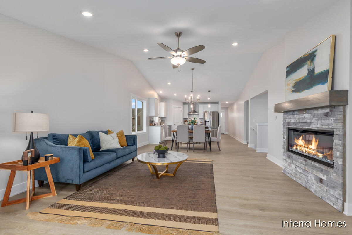 995 Scioto Drive NW 25