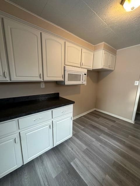 Tiny photo for 5718 Fenton Street, Dearborn Heights City, MI 48127 (MLS # 81026003334)