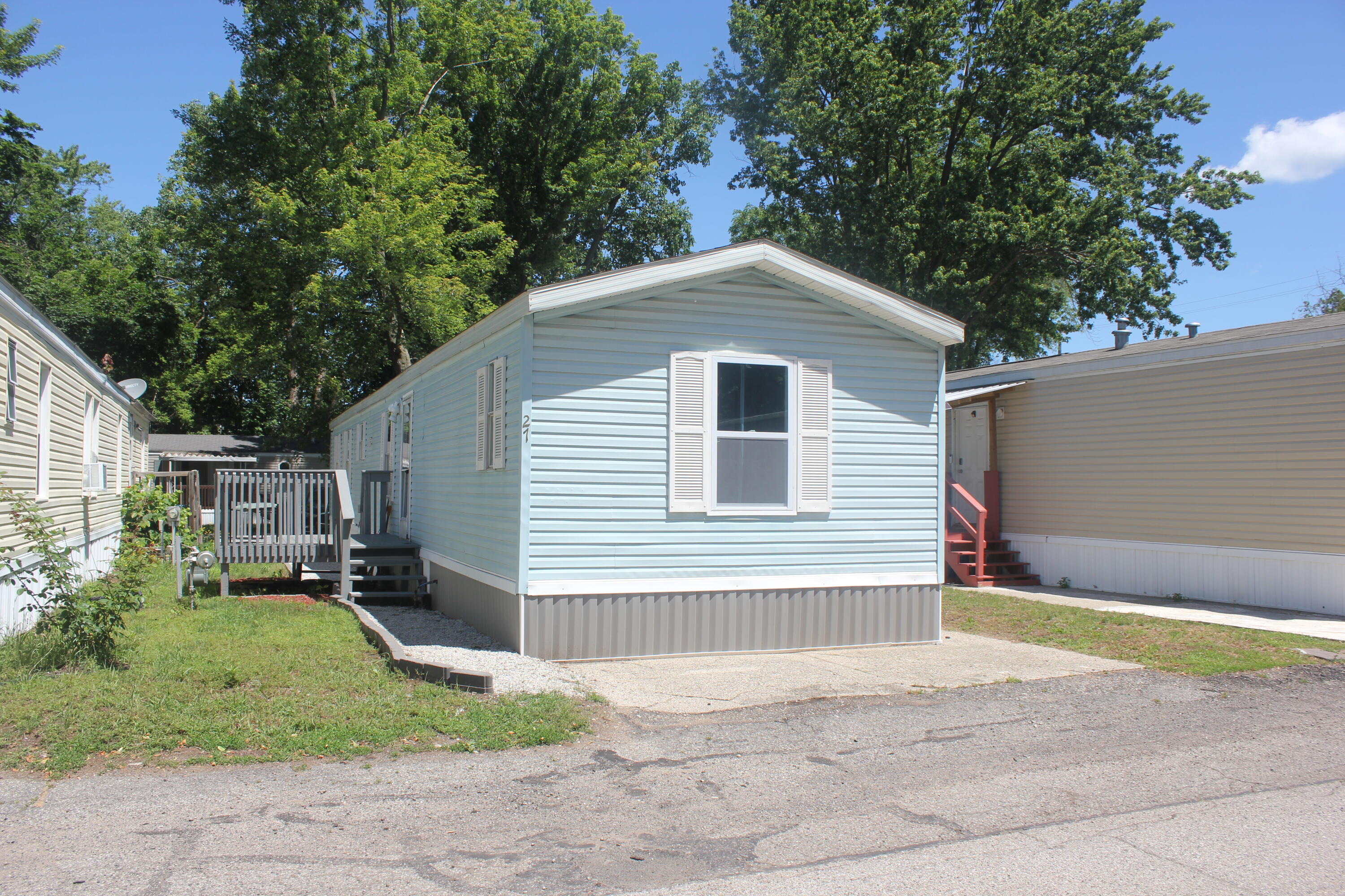27 Inca Drive SW