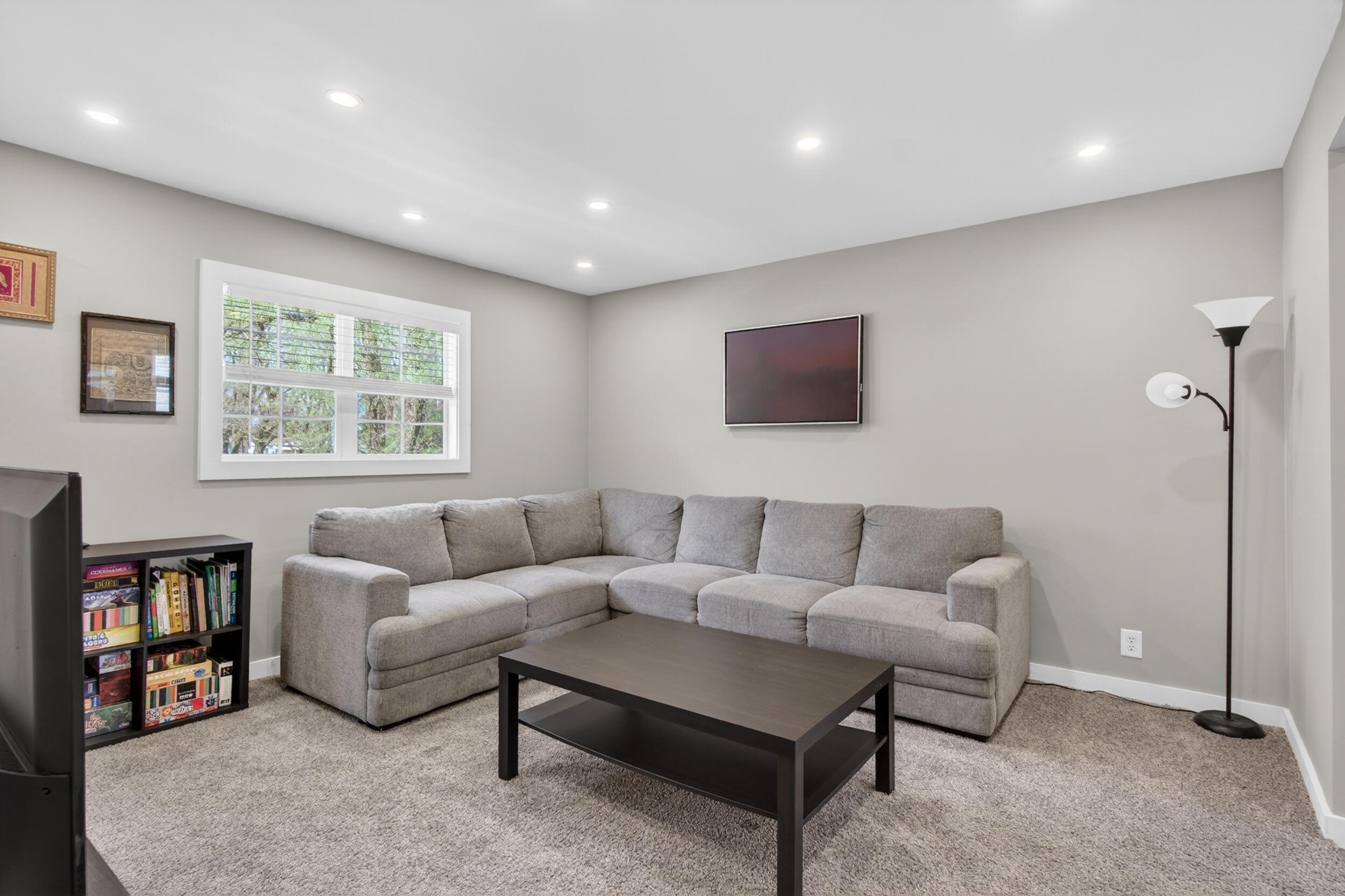 937 Varden Drive