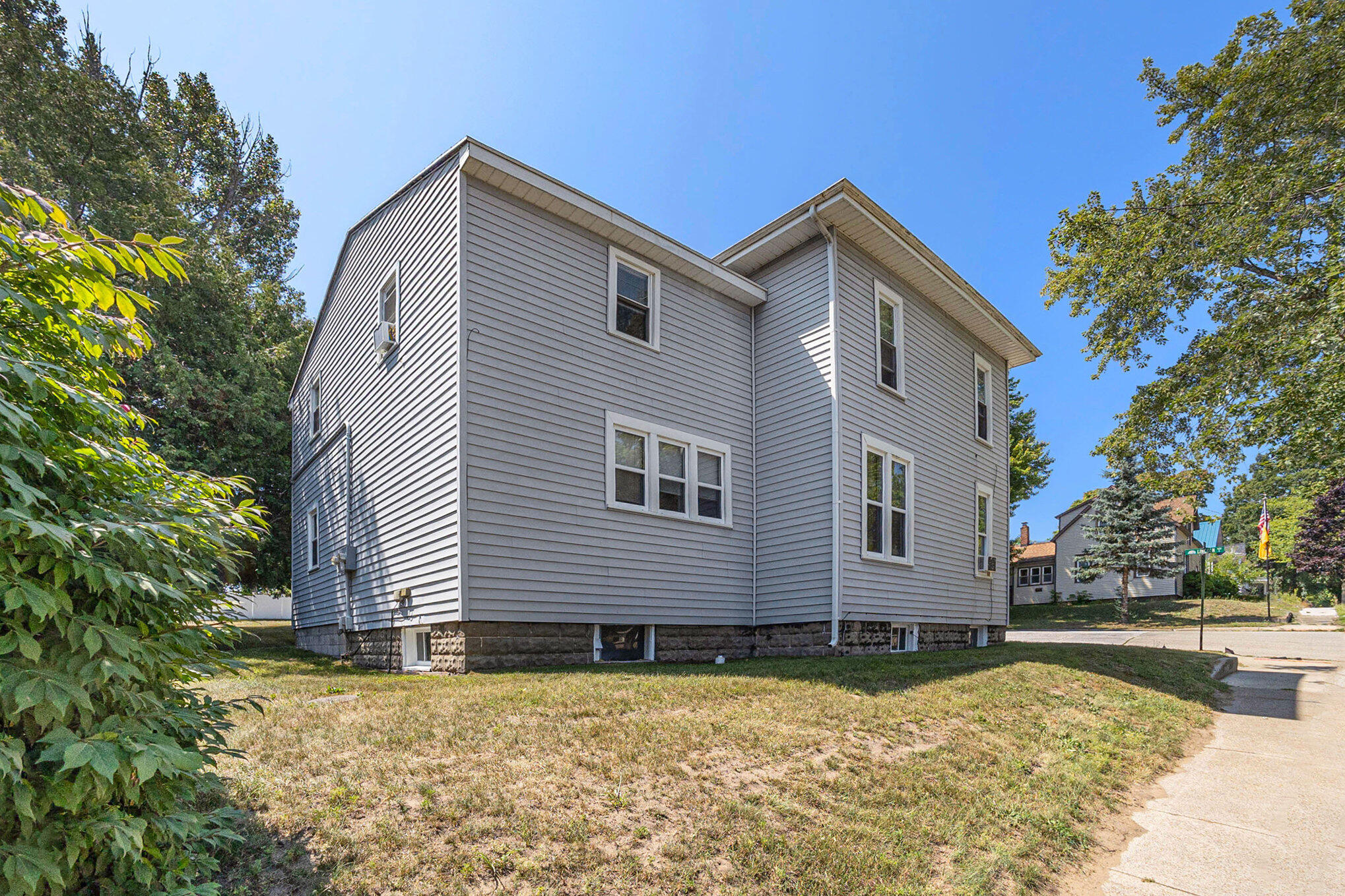 602 Fifth Street