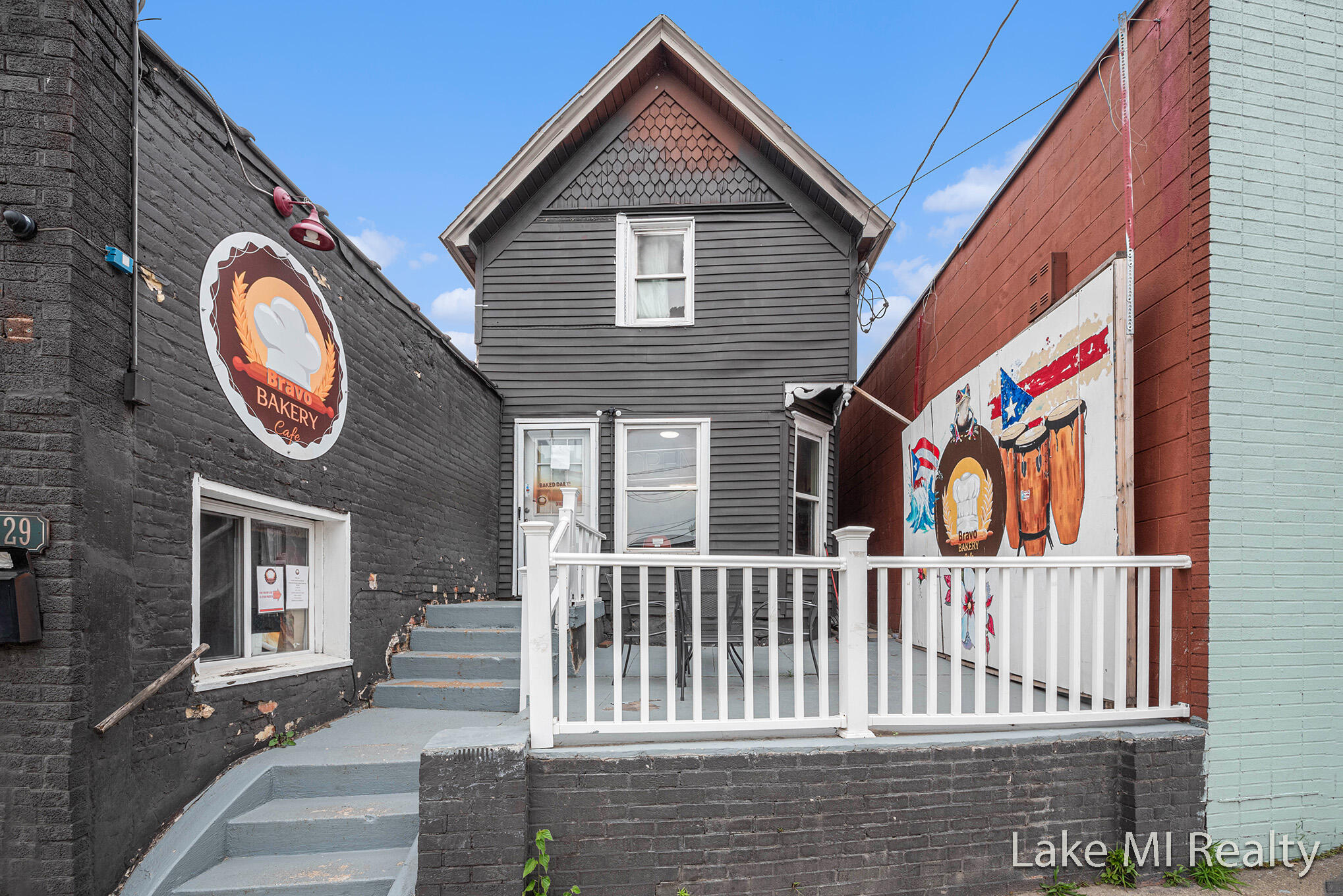 1529 Cesar E. Chavez Avenue SW