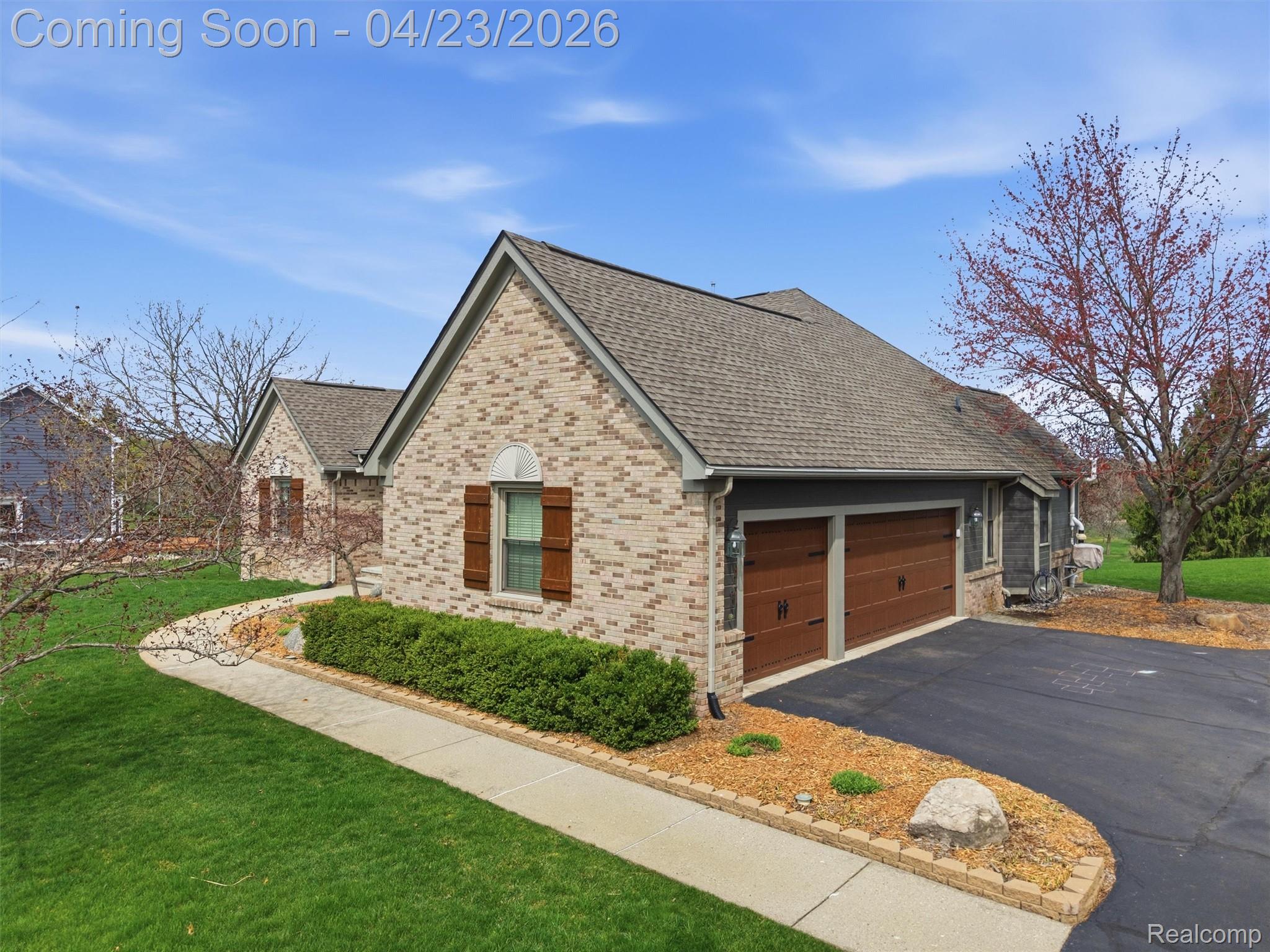 6163 Rosewood Parkway