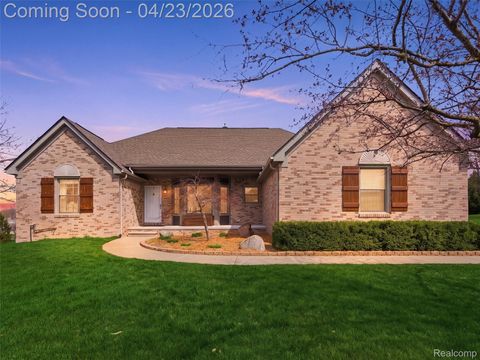 6163 Rosewood Parkway White Lake Charter Township MI 48383