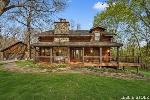 8835 Vergennes Street SE Ada Township MI 49301