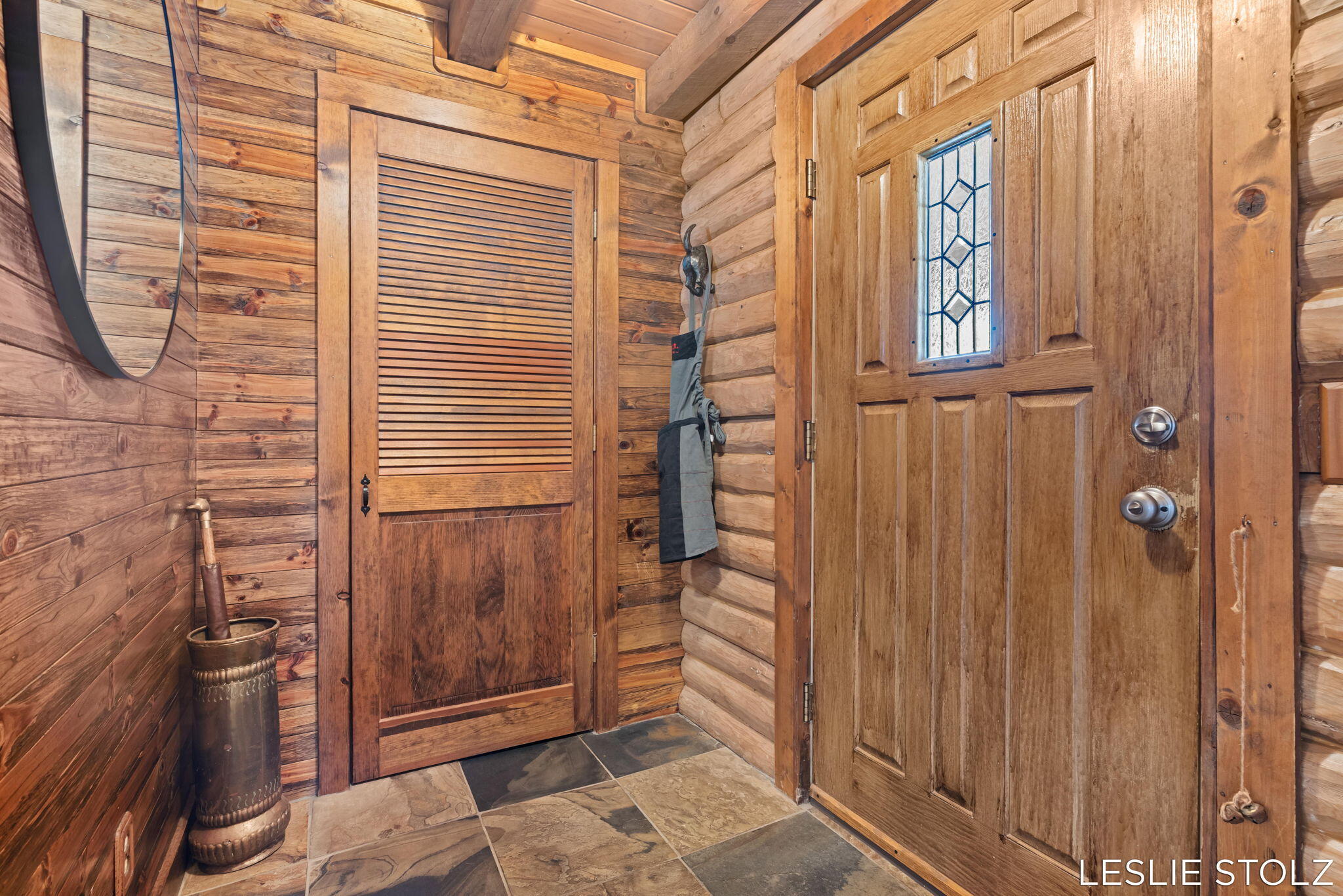 8835 Vergennes Street SE