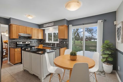 A home in VanBurenCharterTownship_Wayne