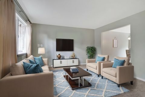 A home in VanBurenCharterTownship_Wayne
