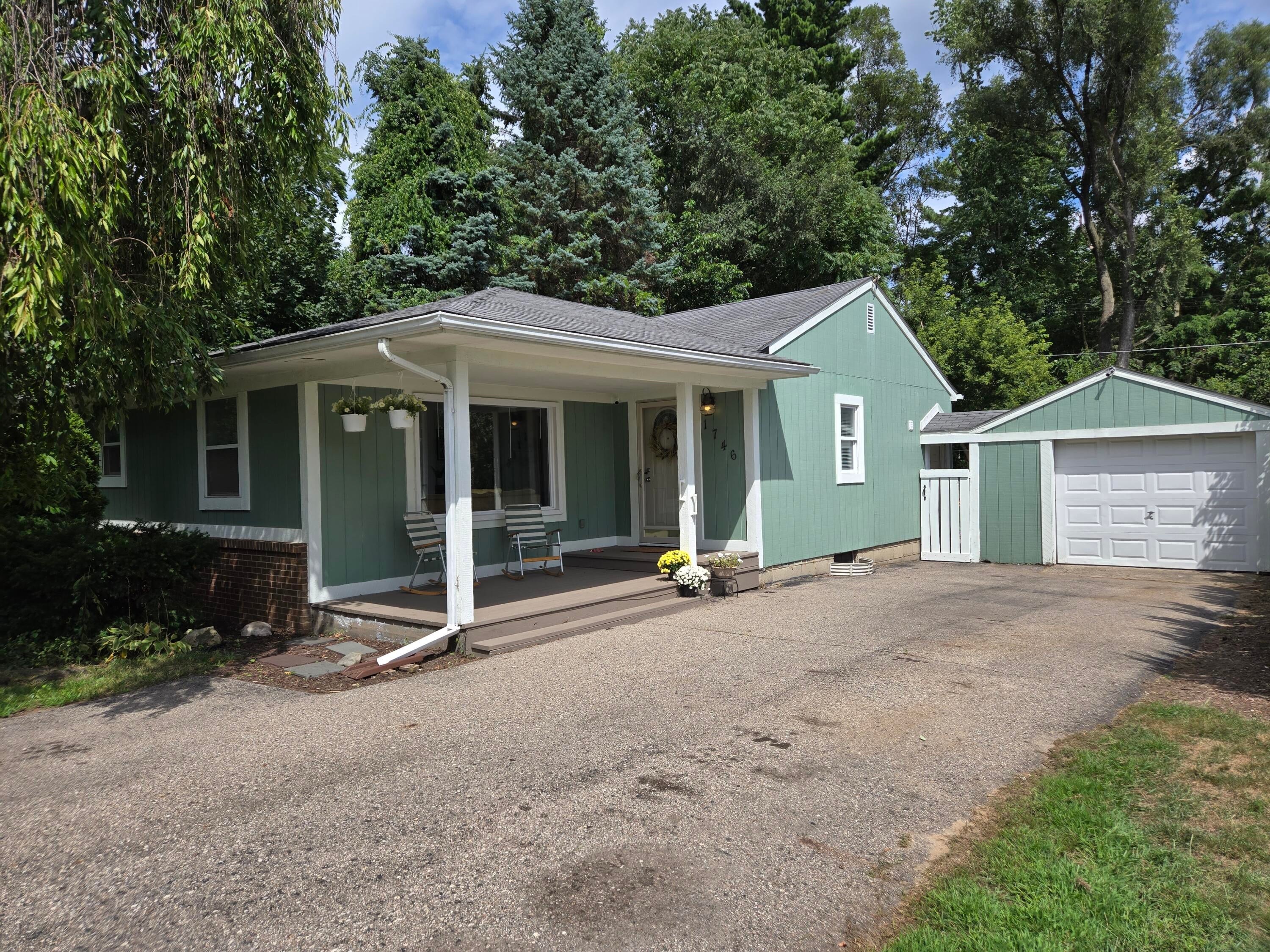 1746 Shankin Drive