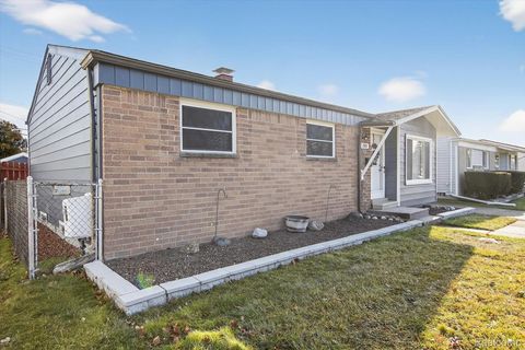 1507 Gloria Street Westland City MI 48186