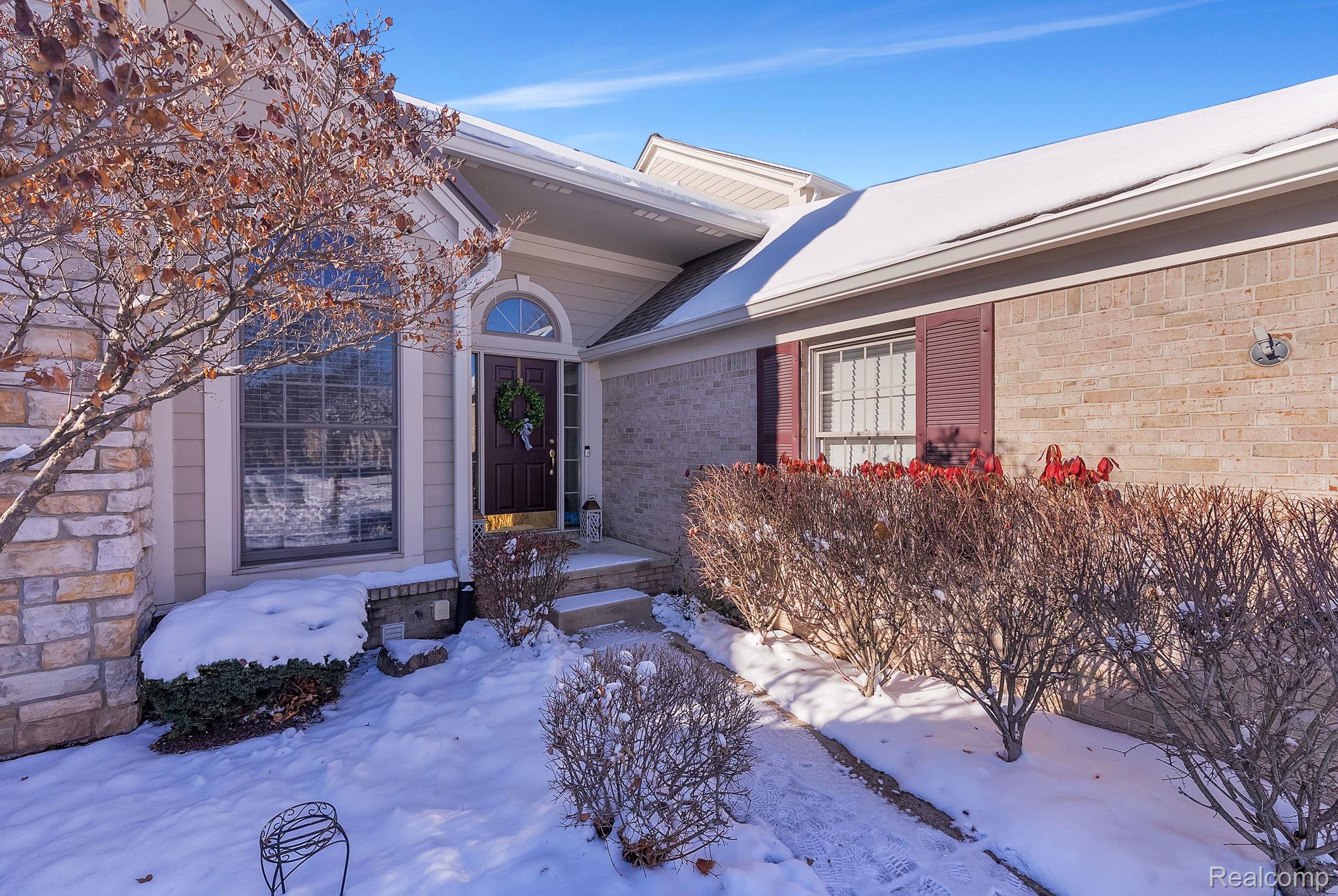 16729 Lyonhurst Circle