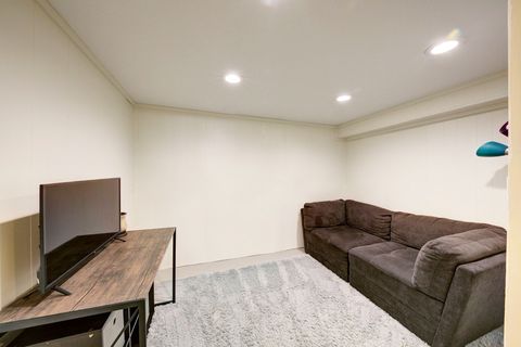 listing image 55