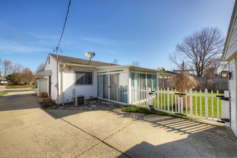 listing image 63