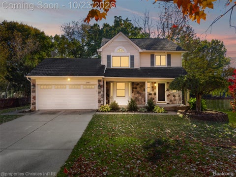 Photo of 2885 Nottingham, Waterford Charter Township, MI 48329 (MLS # 20261084711)
