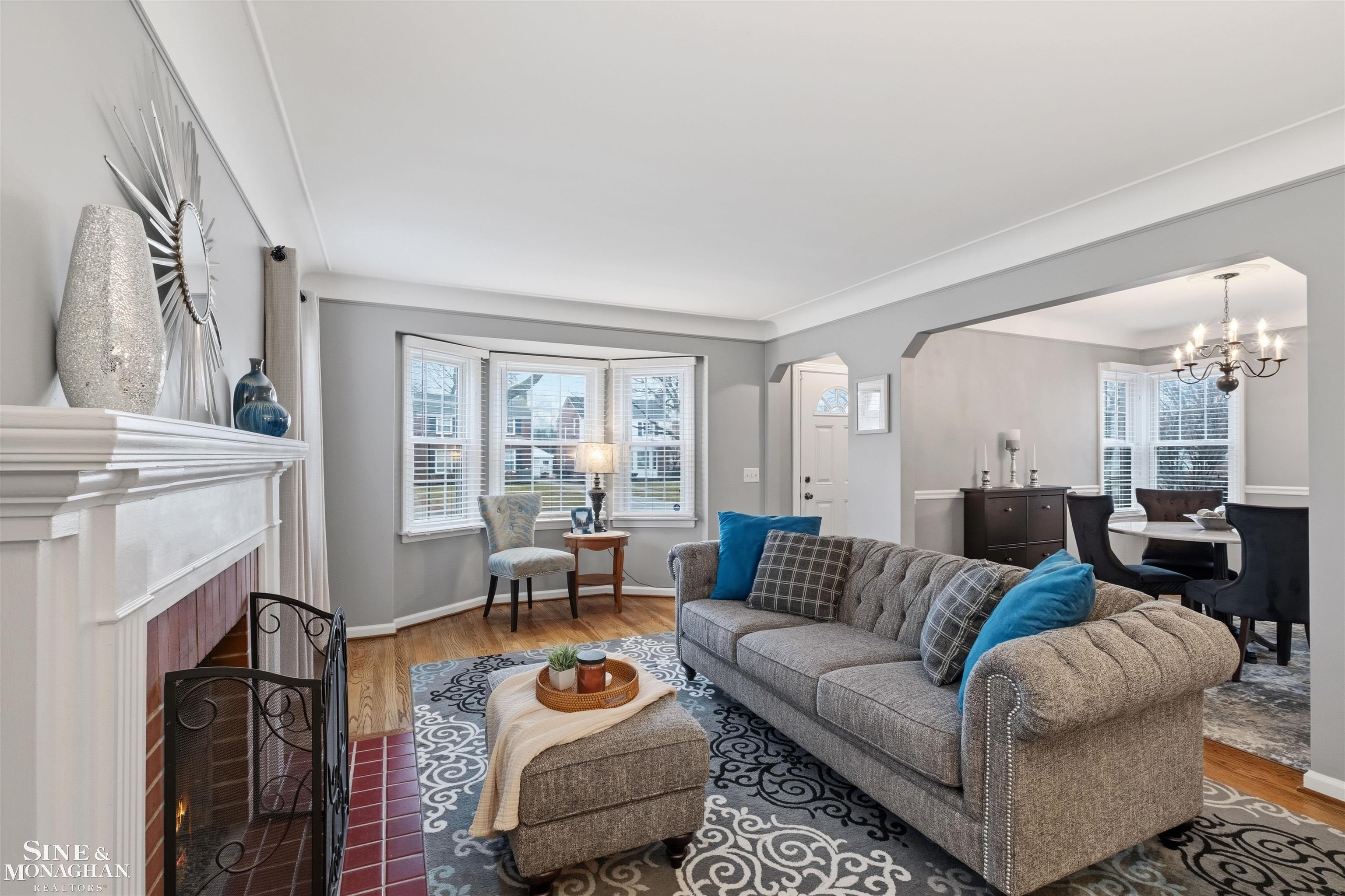 1776 Manchester Boulevard