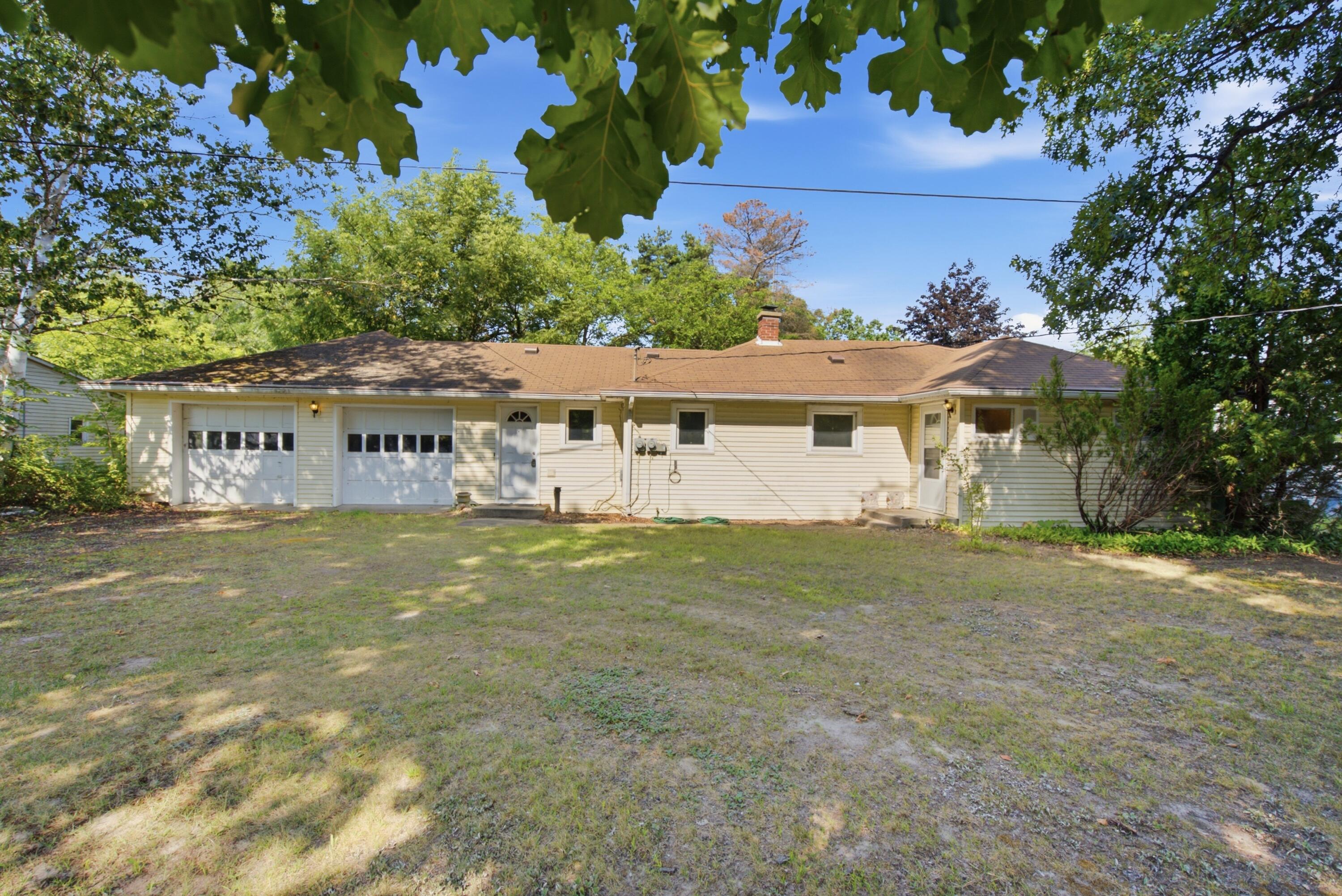 9835 Dexter-Pinckney Road